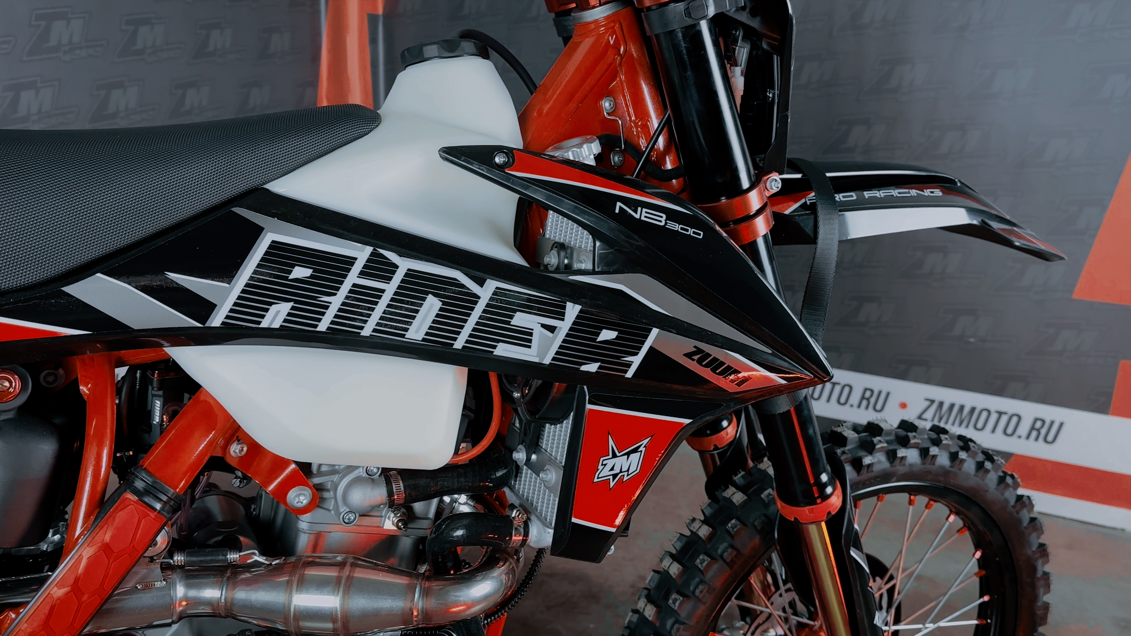 C0140.00_06_20_16.Still026