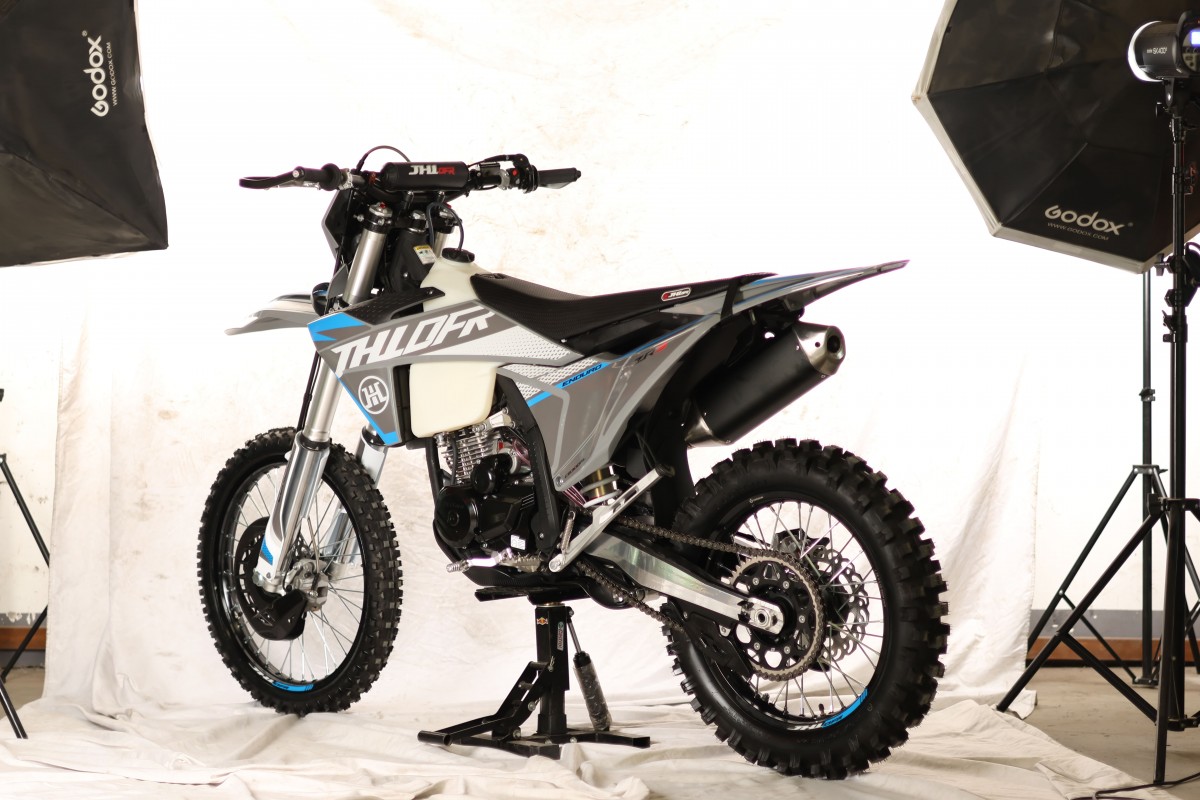 jhlmoto.ru-jhl-zr3-cb300rl-jhlofr-enduro-6-1200x800